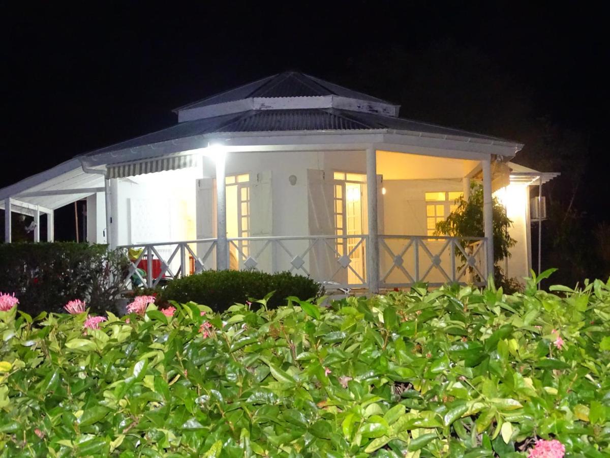 La Villa Les Palmiers Simplicite Convivialite Saint-Francois  Dış mekan fotoğraf
